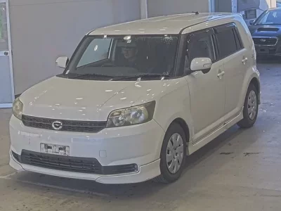 Toyota COROLLA RUMION