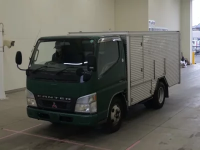 Mitsubishi CANTER  с аукциона в Японии