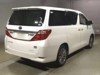 Toyota ALPHARD лот № 50033 оценка 3.5  с аукциона в Японии 1