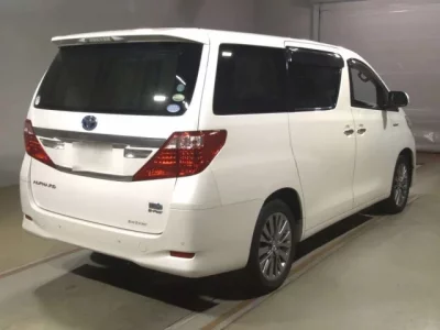 Toyota ALPHARD  с аукциона в Японии