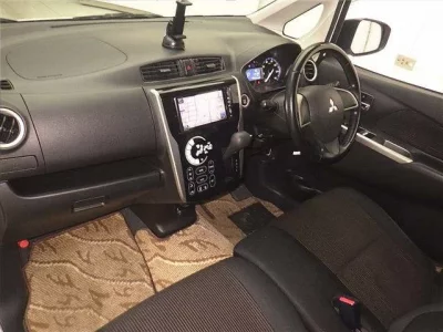 Mitsubishi EK CUSTOM