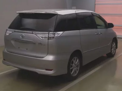 Toyota ESTIMA HYBRID