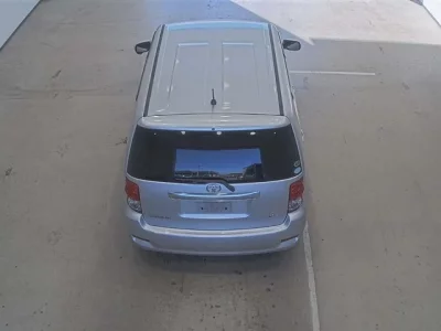 Toyota COROLLA RUMION