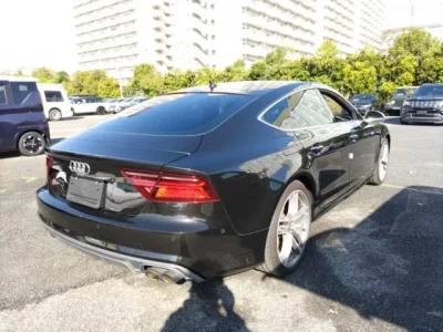 Audi S7