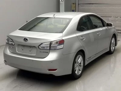 Lexus HS