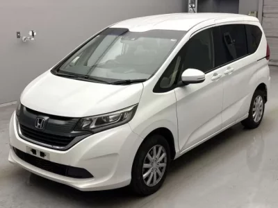 Honda FREED  с аукциона в Японии