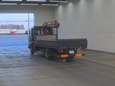 Isuzu FORWARD  с аукциона в Японии