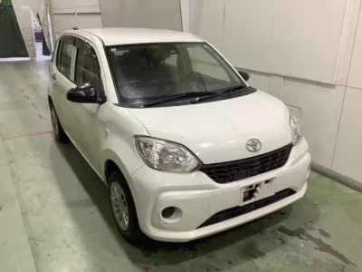 Toyota PASSO  с аукциона в Японии