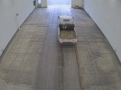 Isuzu ELF  с аукциона в Японии