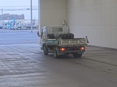 Isuzu ELF  с аукциона в Японии