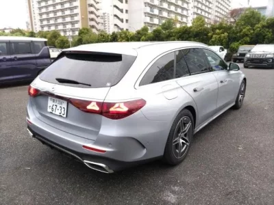 Mercedes-Benz E CLASS WAGON