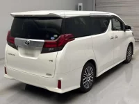 Toyota ALPHARD лот № 23 оценка 3.5  с аукциона в Японии 1