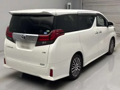 Toyota ALPHARD  с аукциона в Японии