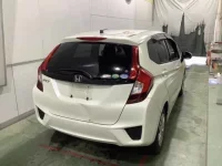 Honda FIT лот № 1020 оценка R  с аукциона в Японии 1