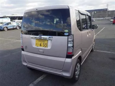 Honda N BOX