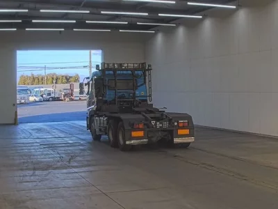 Nissan QUON  с аукциона в Японии