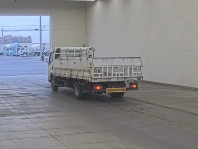 Hino DUTRO  с аукциона в Японии