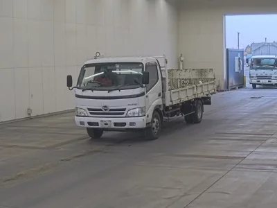 Hino DUTRO  с аукциона в Японии