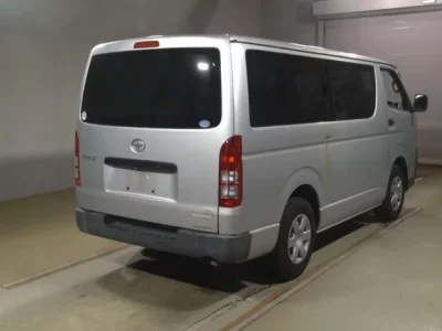 Toyota HIACE VAN  с аукциона в Японии