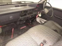 Toyota TOWN ACE TRUCK лот № 70286 оценка R  с аукциона в Японии 3