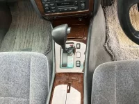 Toyota CROWN лот № 20435 оценка RA  с аукциона в Японии 4