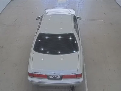 Toyota CROWN  с аукциона в Японии