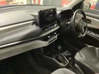 Suzuki SWIFT лот № 7001 оценка 5  с аукциона в Японии 2