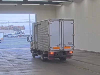 Hino DUTRO  с аукциона в Японии