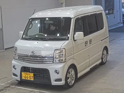 Nissan CLIPPER RIO  с аукциона в Японии