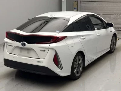 Toyota PRIUS PHV