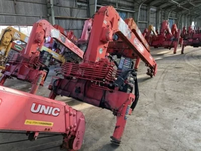 OTHERS UNIC CRANE