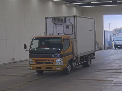 Mitsubishi CANTER  с аукциона в Японии