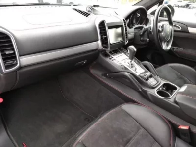 Porsche CAYENNE  с аукциона в Японии