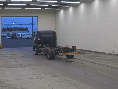 Nissan TRUCK  с аукциона в Японии