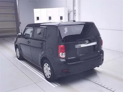 Toyota COROLLA RUMION