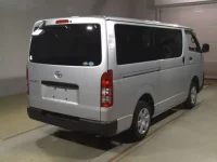 Toyota REGIUS ACE VAN лот № 62048 оценка 3  с аукциона в Японии 1