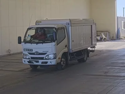 Hino DUTRO  с аукциона в Японии