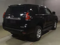 Toyota LAND CRUISER PRADO лот № 2120 оценка 3.5  с аукциона в Японии 1