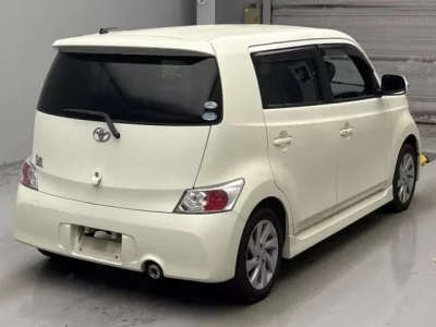 Toyota BB