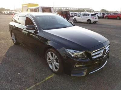Mercedes-Benz E CLASS WAGON  с аукциона в Японии