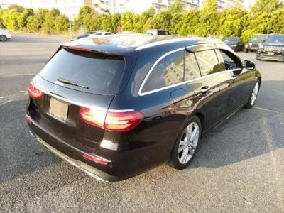 Mercedes-Benz E CLASS WAGON  с аукциона в Японии