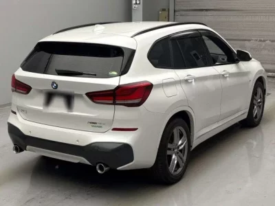 BMW X1  с аукциона в Японии