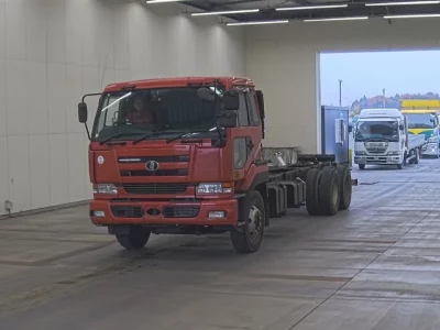 Nissan TRUCK  с аукциона в Японии
