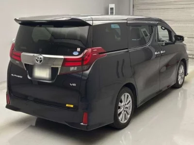 Toyota ALPHARD  с аукциона в Японии