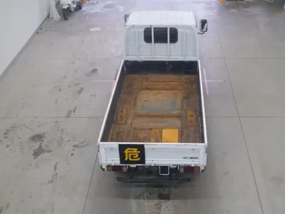Isuzu ELF  с аукциона в Японии