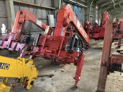 OTHERS UNIC CRANE