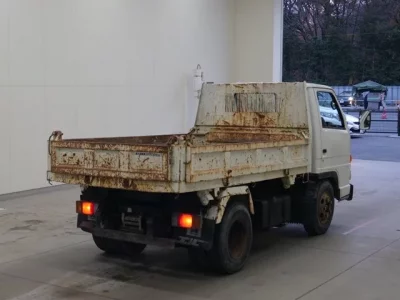 Isuzu ELF  с аукциона в Японии