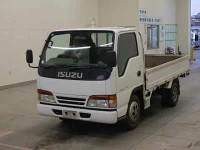 Isuzu ELF  с аукциона в Японии