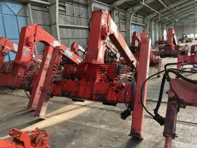 OTHERS UNIC CRANE