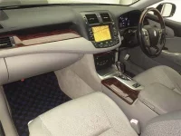 Toyota CROWN лот № 70429 оценка 3.5  с аукциона в Японии 3
